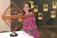 Propone Leticia Morales una reflexión sobre el espacio, la industria y las relaciones humanas